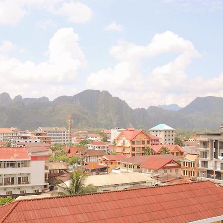 Vang Vieng Consiana Hotel Екстериор снимка