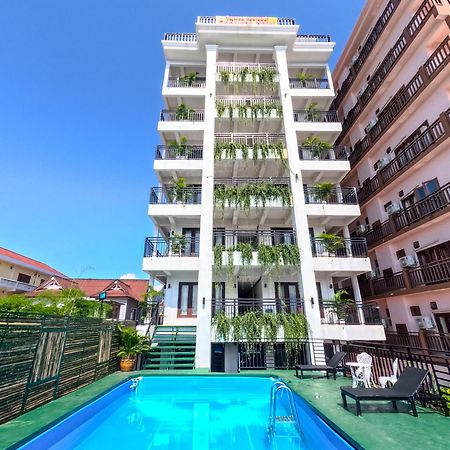 Vang Vieng Consiana Hotel Екстериор снимка