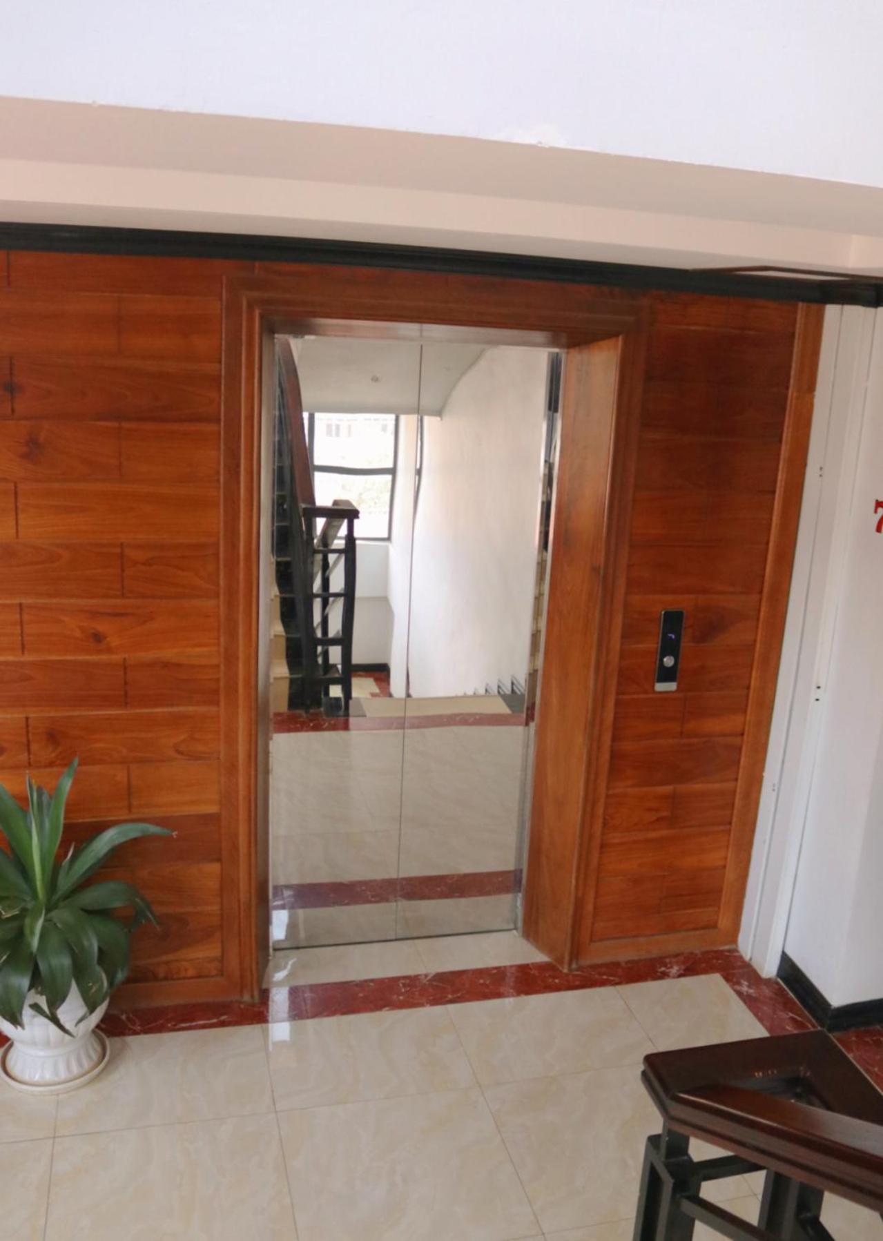 Vang Vieng Consiana Hotel Екстериор снимка