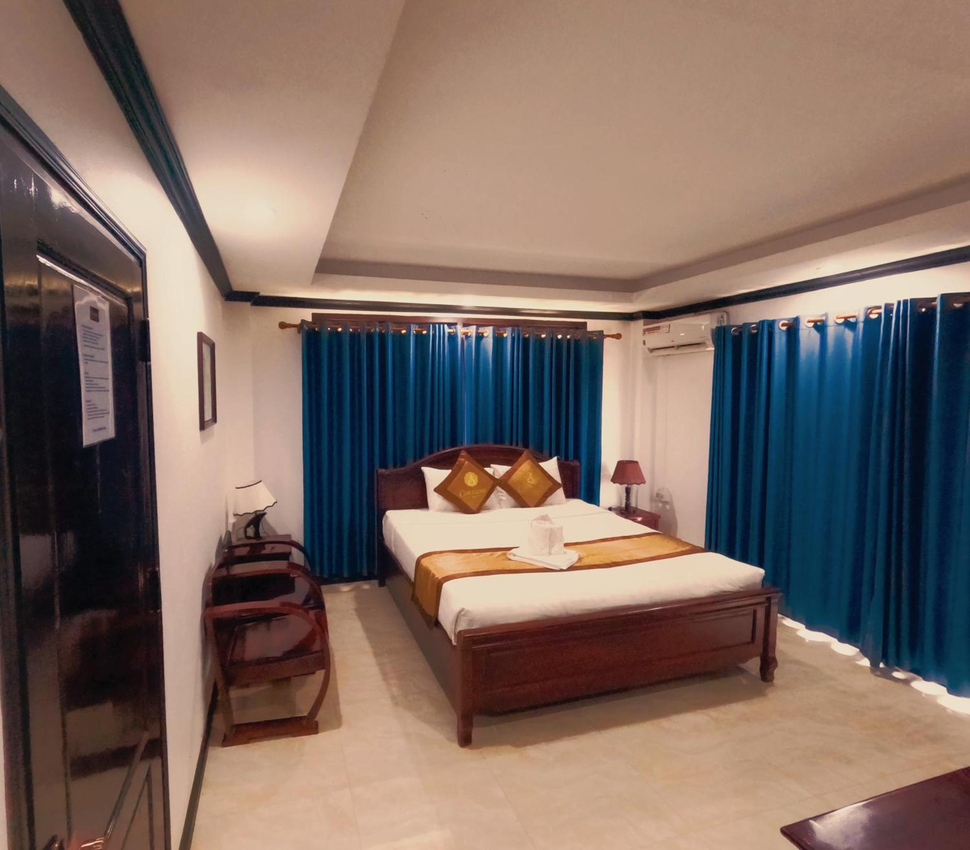 Vang Vieng Consiana Hotel Екстериор снимка